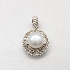 DAVID YURMAN Sterling Silver 8mm Pearl and Diamond Halo Petite Cerise Pendant